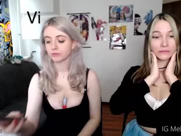 webcam couple melnextd live cam image #3979307