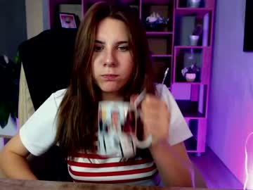 webcam girl emma_modell live cam image #3183601