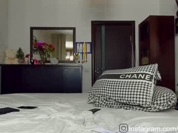 webcam girl oh_julie live cam image #822167