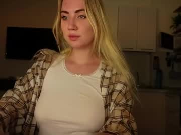 webcam girl helgapataki live cam image #11752147
