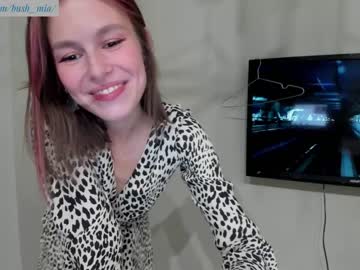 webcam girl bush_mia live cam image #4194910