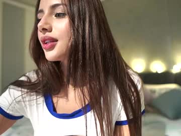 webcam girl nina_mon live cam image #8742196