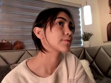webcam girl luucy___ live cam image #12615565