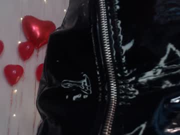 webcam girl hi_teika live cam image #1604292