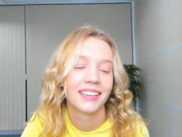 webcam girl xoanetta live cam image #411558
