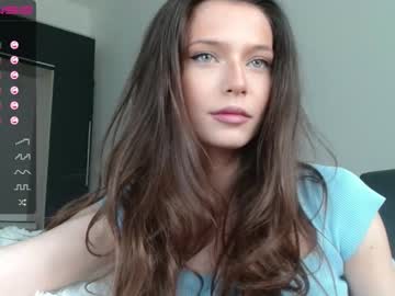 webcam girl isia_slay live cam image #2593712