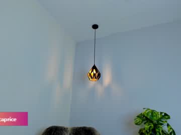 webcam girl joss_caprice live cam image #8078785