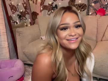 webcam girl ari_02 live cam image #8911188