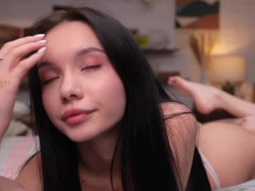 webcam girl riskyproject live cam image #11096970
