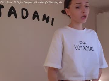 webcam girl tadammary live cam image #11532531