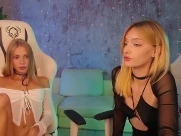 webcam couple dream_show_054 live cam image #10244222