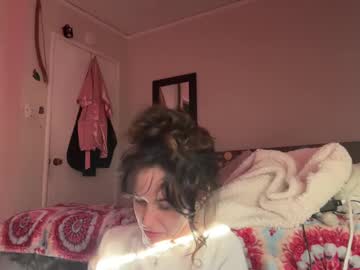 webcam girl xlucidmiax live cam image #10240337