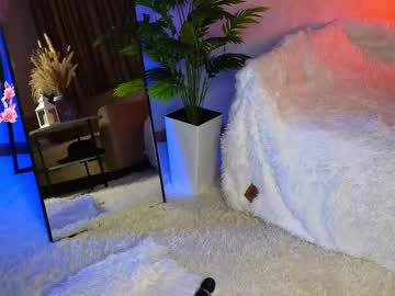 webcam girl noreenestabrooks live cam image #12505693
