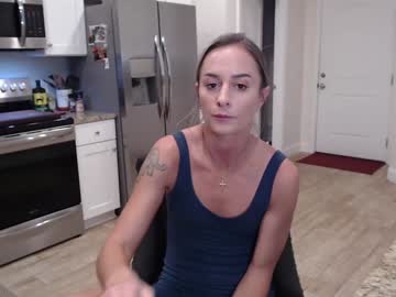 webcam girl holihurricane live cam image #12541992