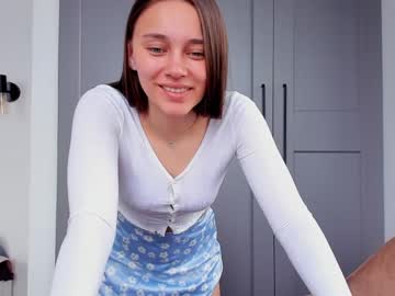 webcam girl eleonora_linn live cam image #2717941