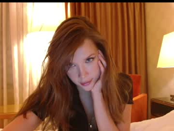 webcam girl bitter_moon live cam image #6437130