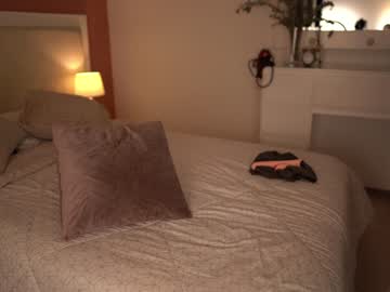 webcam girl winona__ live cam image #9368681