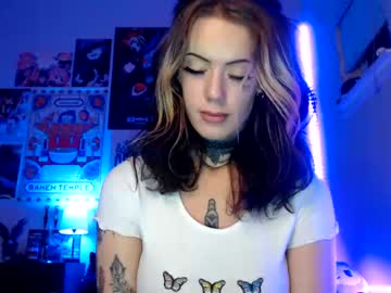 webcam girl xlunaskye live cam image #8307863