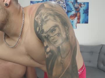 webcam man willhottwil1 live cam image #264394