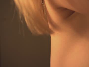 webcam girl bibi_it_is live cam image #3508089