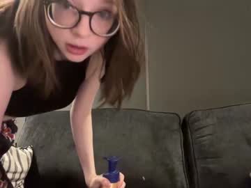 webcam girl blubella live cam image #8572371