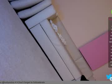 webcam girl hollyextra live cam image #6414747