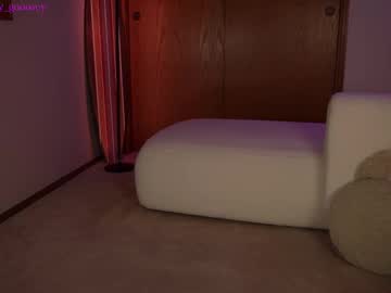 webcam girl lucy_gooosey live cam image #11762277