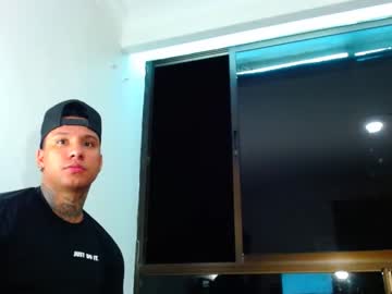 webcam man handsome_fuck_wildboys live cam image #964587
