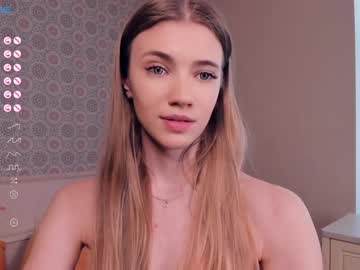 webcam girl coral_reef live cam image #8790649