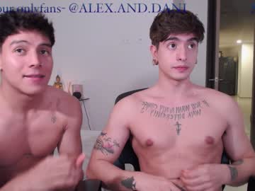 webcam man sebastiancollins live cam image #2523975
