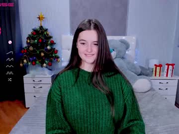 webcam girl emmika_ live cam image #1058744