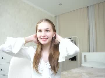 webcam girl hildgaillard live cam image #12600319