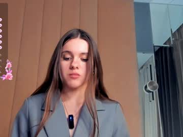 webcam girl lorettadunnell live cam image #11624805