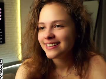 webcam girl a_whole_eternity live cam image #8840733