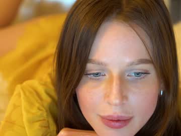 webcam girl ellaa91 live cam image #1224844