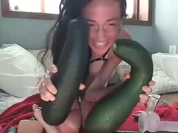 webcam girl lilrosiedoll live cam image #10067833