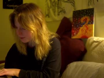 webcam girl crimsonxrapture live cam image #1200217
