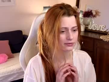 webcam girl doll_lesli live cam image #12608196