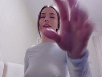 webcam girl aminaswan_ live cam image #7103561