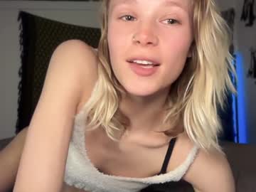 webcam girl sweetgracee live cam image #11657432