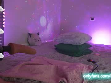 webcam girl kimmie_ live cam image #7191504