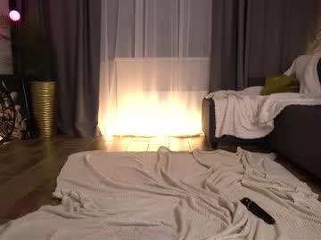 webcam girl cherry_beauty live cam image #12136694