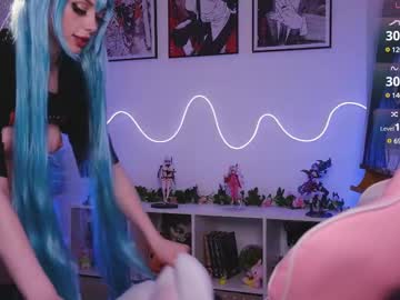 webcam girl holliwould_ live cam image #12877520