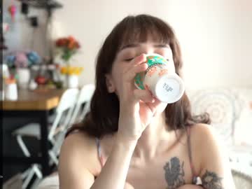 webcam girl diruriru live cam image #8969185