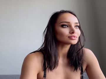 webcam girl tqla live cam image #10091231