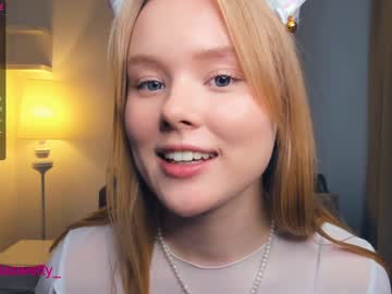 webcam girl sun_shiiine live cam image #6362399