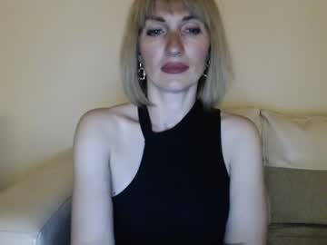 webcam girl mallinia live cam image #2167146