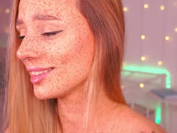webcam girl artease live cam image #4509505