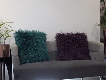 webcam girl beyllove_d live cam image #5565897