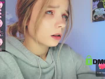 webcam girl gorgeous_bunny live cam image #4478991